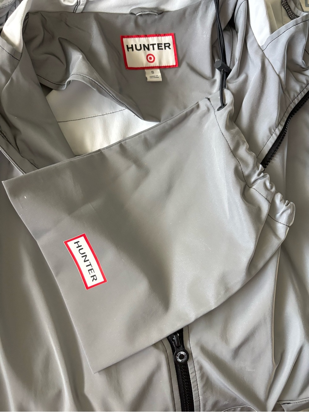 TARGET x HUNTER sz S Reflective Rain Jacket Zip Up Hooded w/ Pouch - Picture 8 of 13